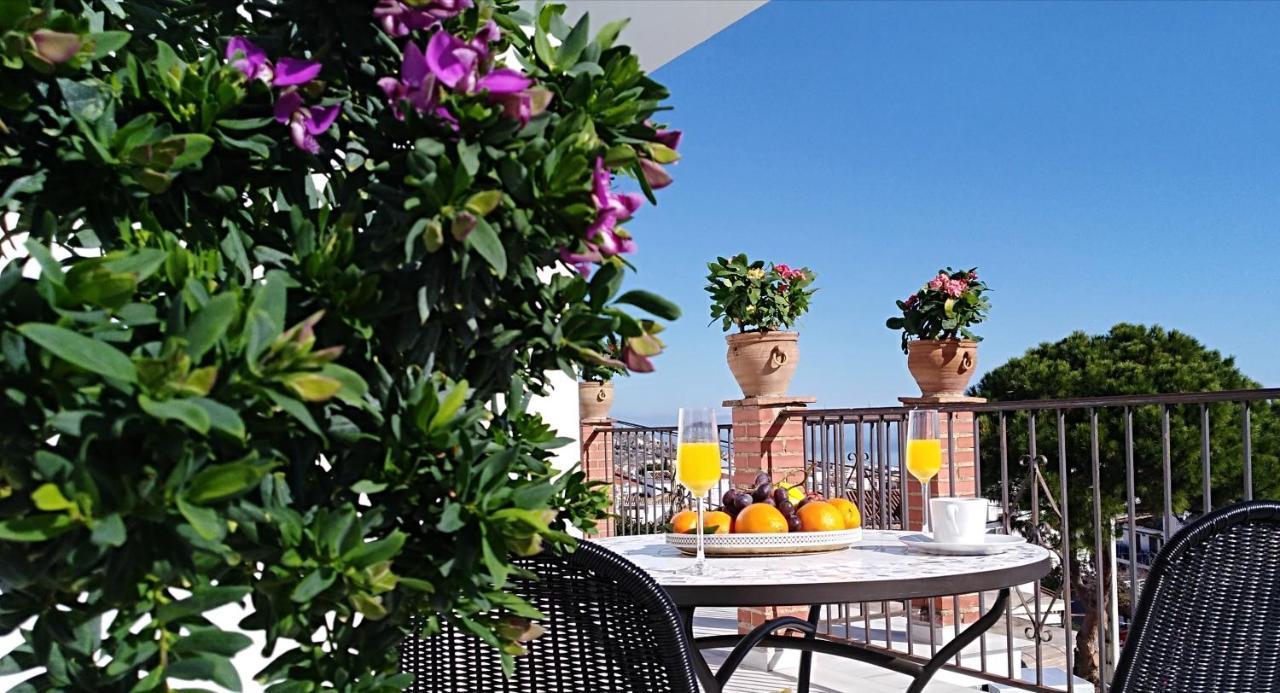 Boutique X Pueblo, Benalmadena Hotel Bagian luar foto