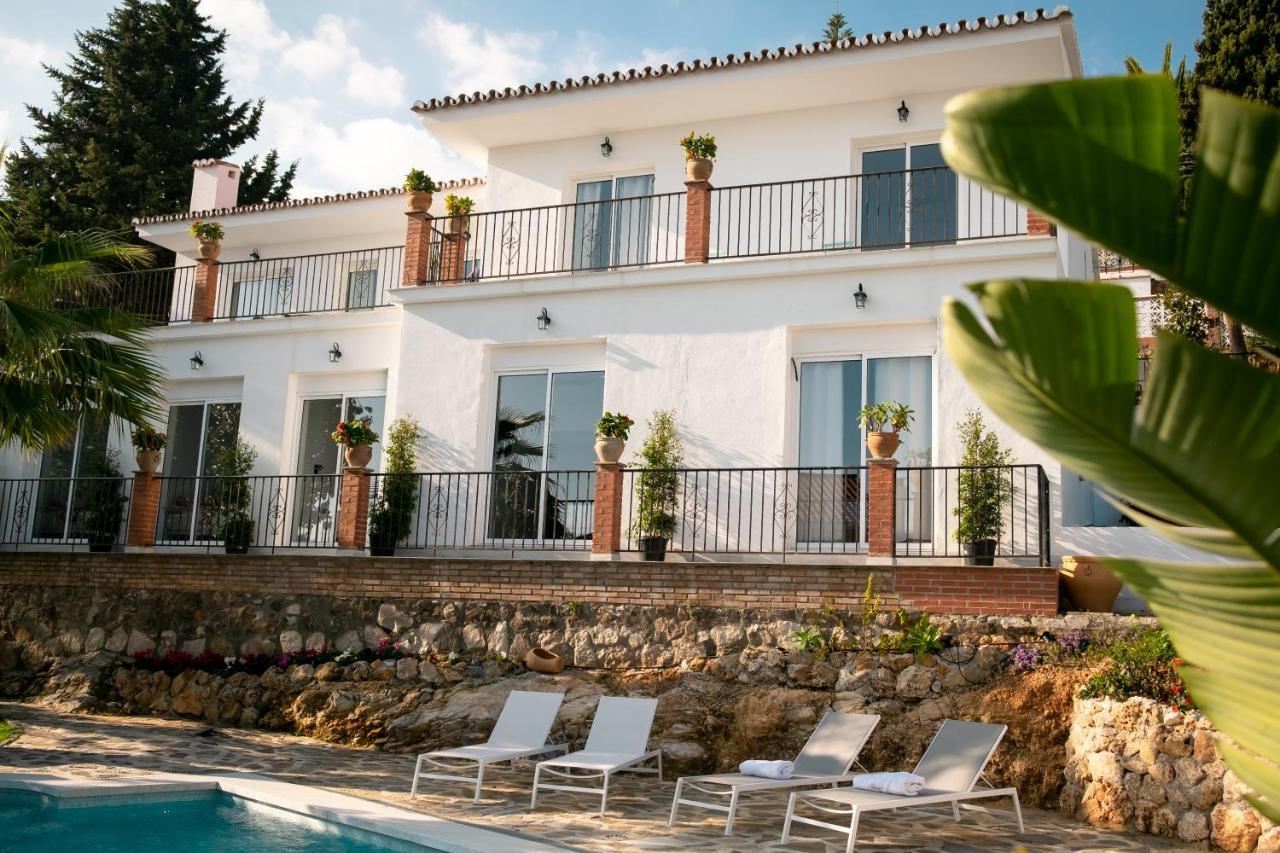 Boutique X Pueblo, Benalmadena Hotel Bagian luar foto